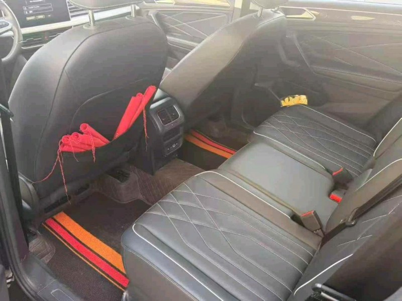 保定24年大众途观7