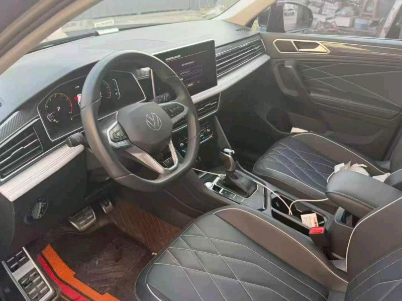 保定24年大众途观8