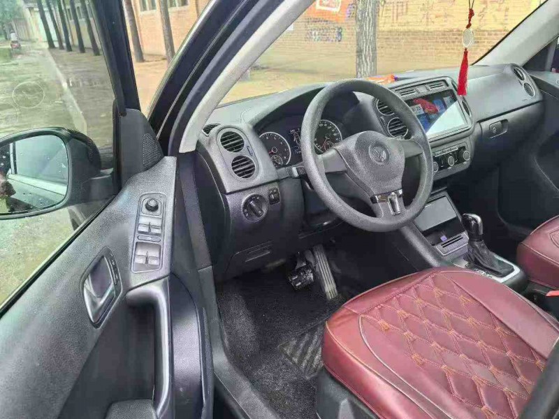 保定15年大眾途觀6