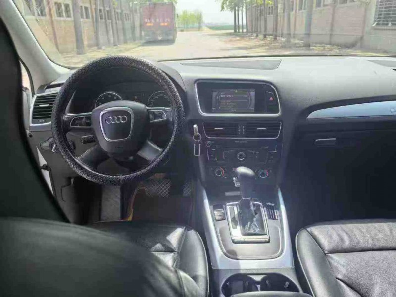 保定13年奥迪Q54