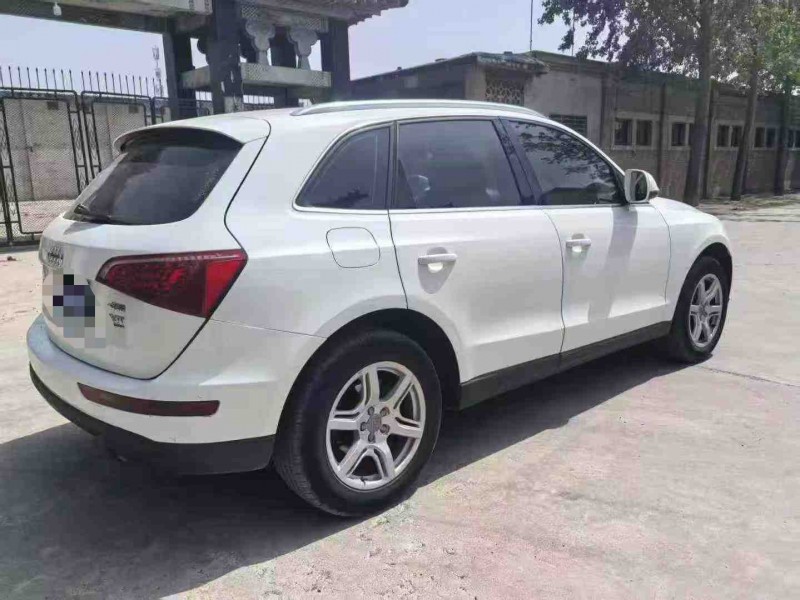 保定13年奥迪Q58