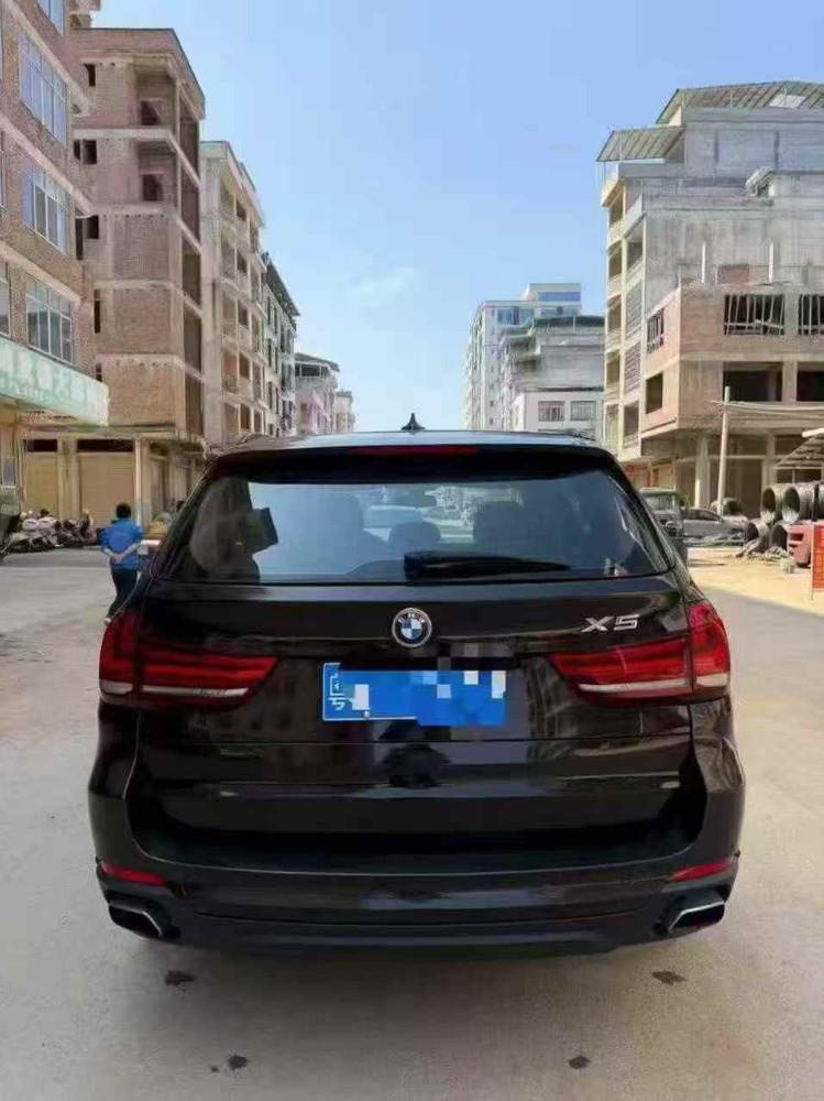 桂林15年宝马X57