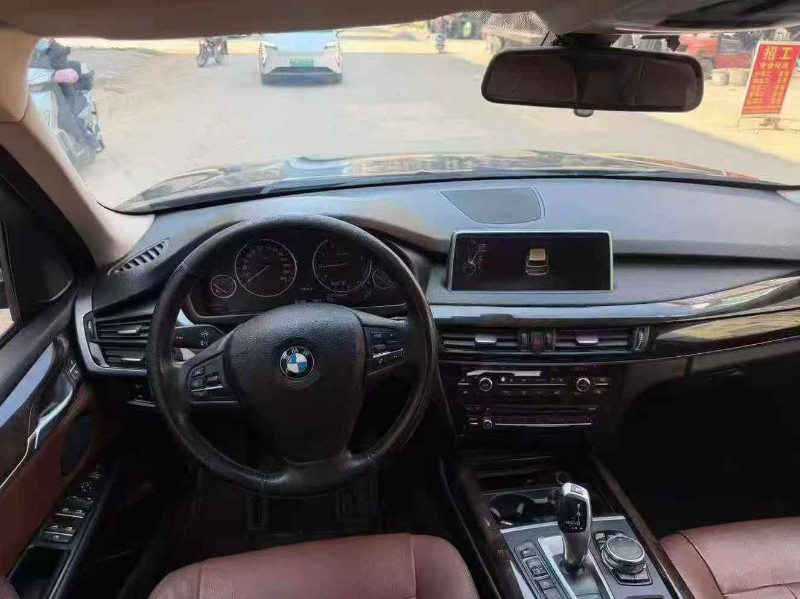 桂林15年宝马X59