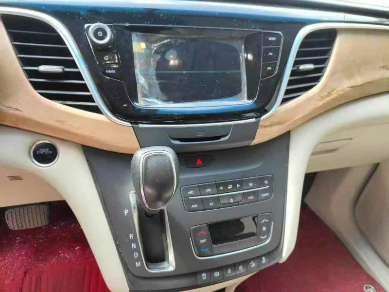 鹰潭18年别克GL86