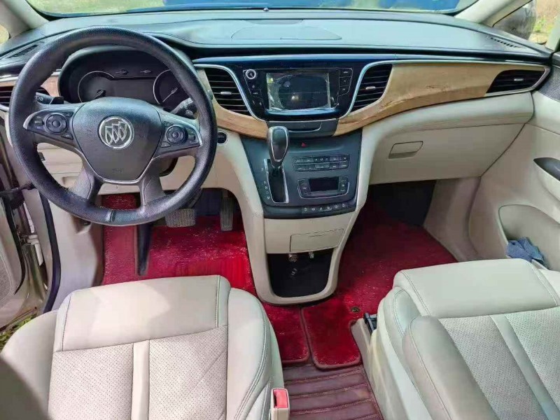 鹰潭18年别克GL87