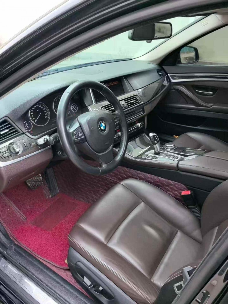 济宁15年宝马5系4