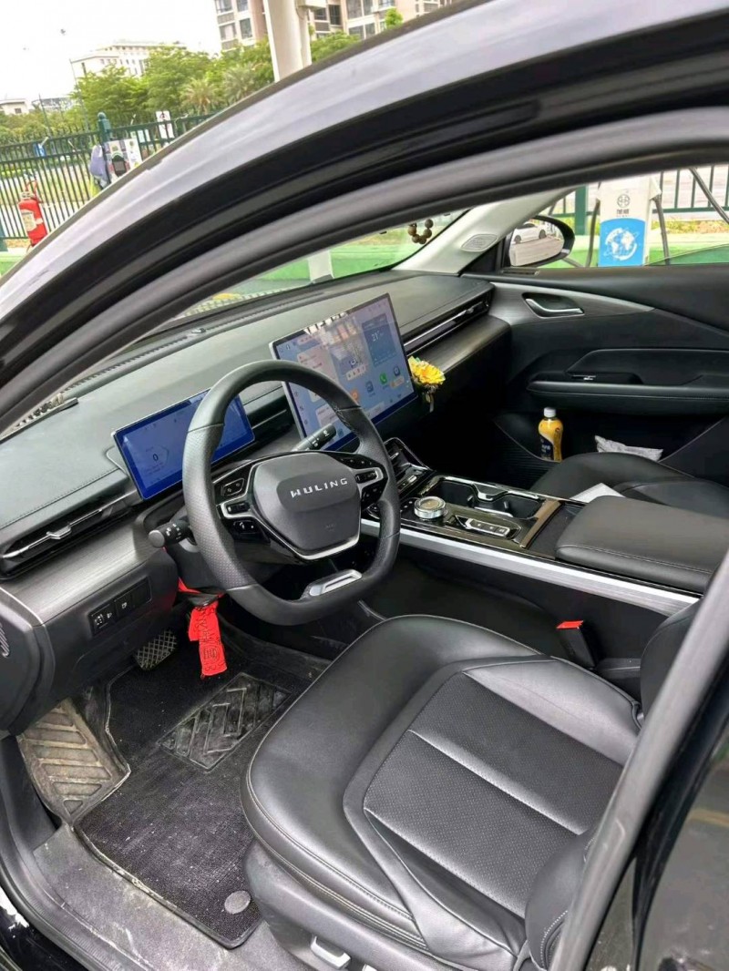 南宁24年五菱汽车星光6