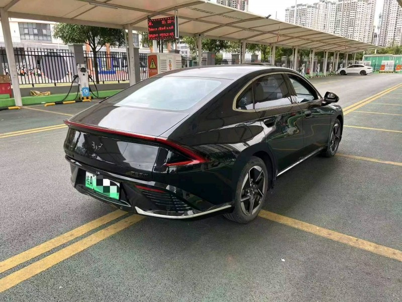 南宁24年五菱汽车星光7