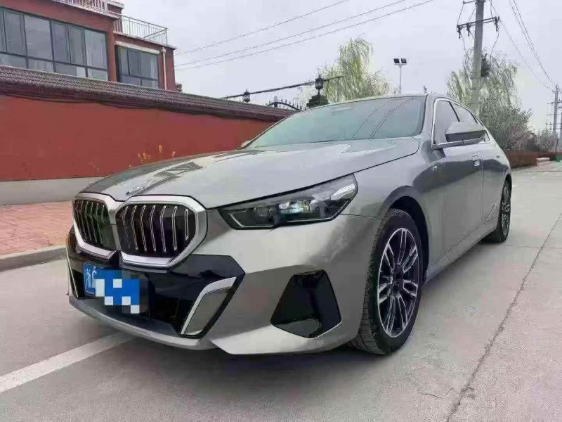 洛阳24年宝马5系2