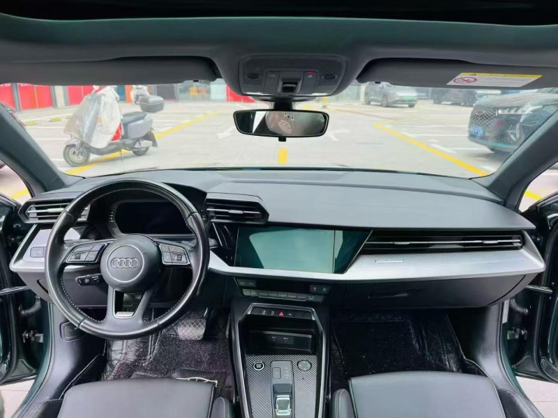 深圳21年奥迪A35