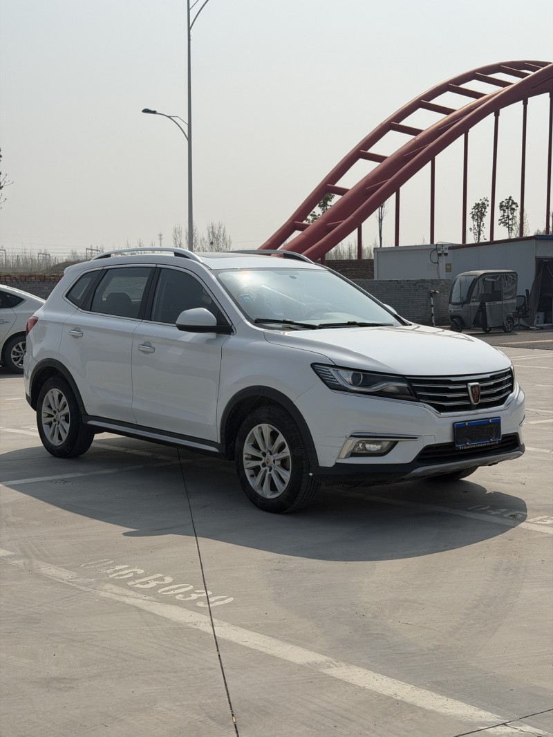 新乡18年荣威RX53