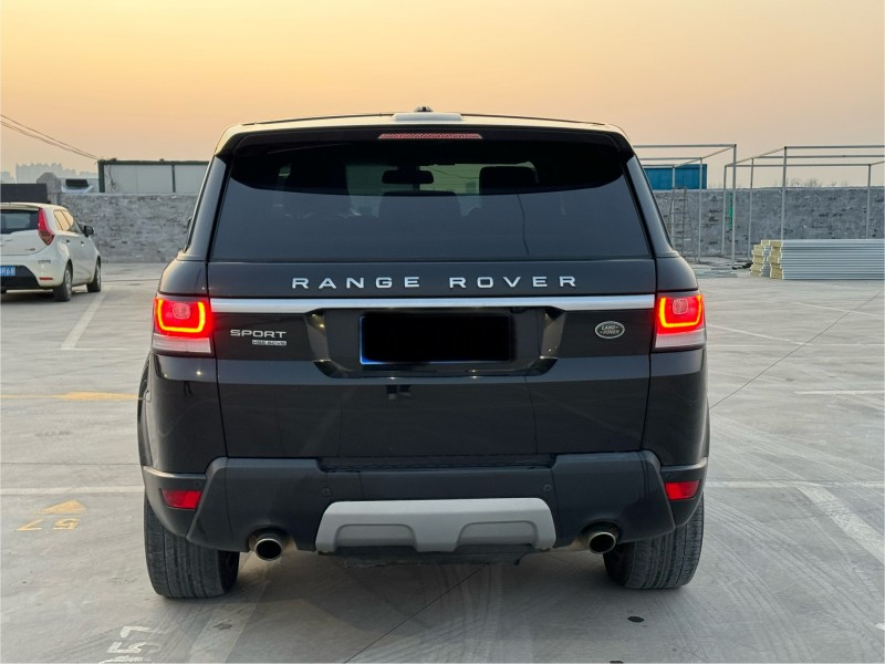 新乡15年路虎揽胜运动8