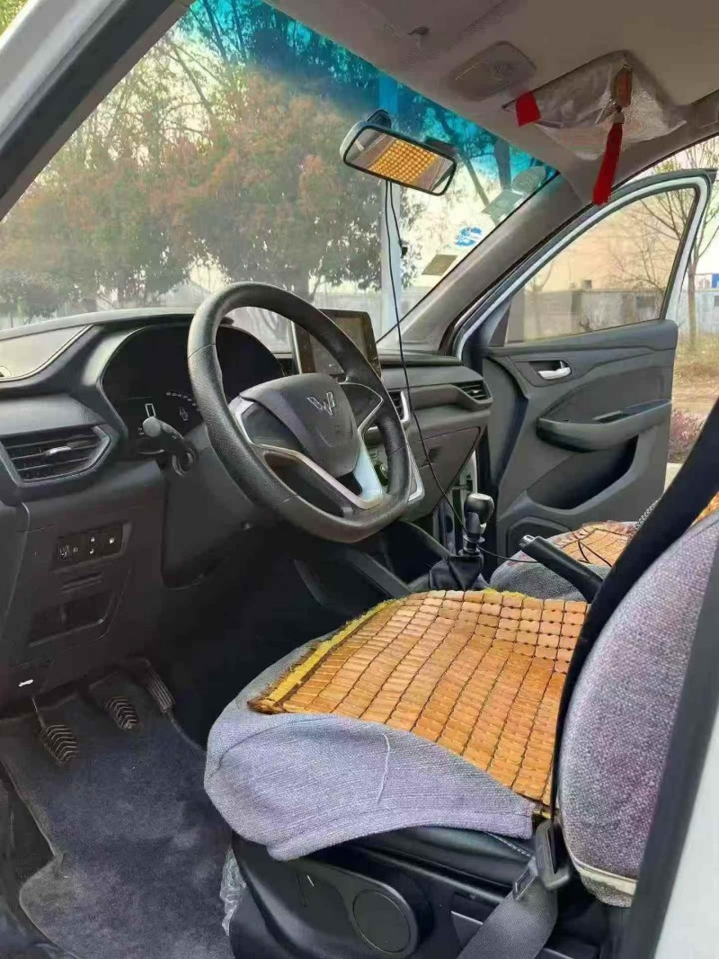 煙臺19年五菱汽車宏光5