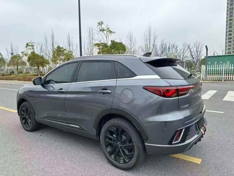 苏州24年江淮QX8