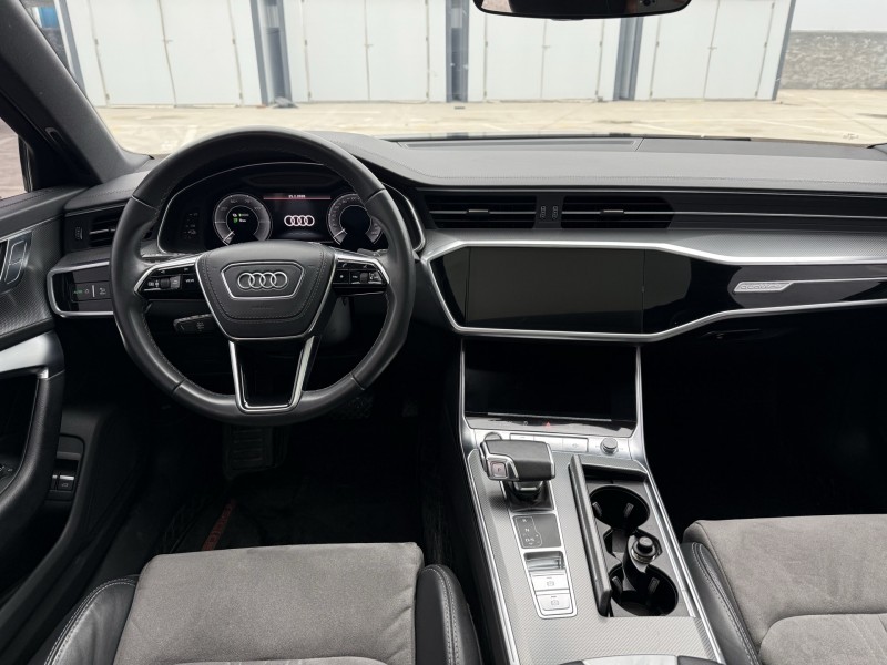 新鄉23年奧迪A6L4