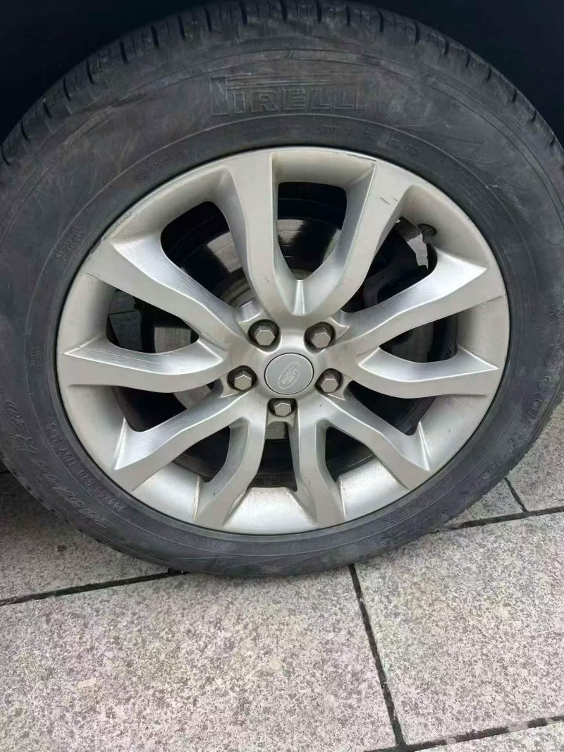 荊門17年路虎攬勝運動8