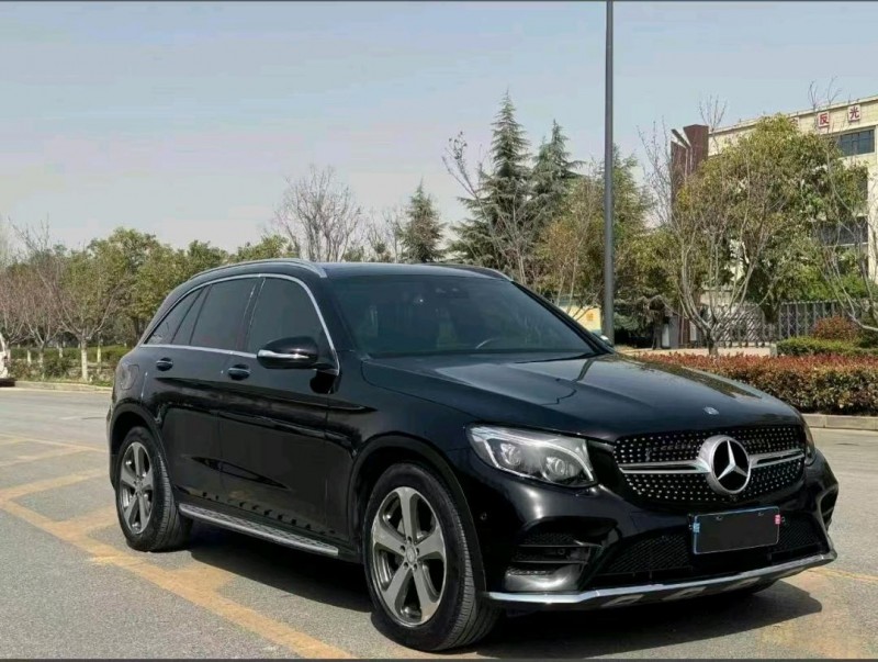 济南17年奔驰GLC3