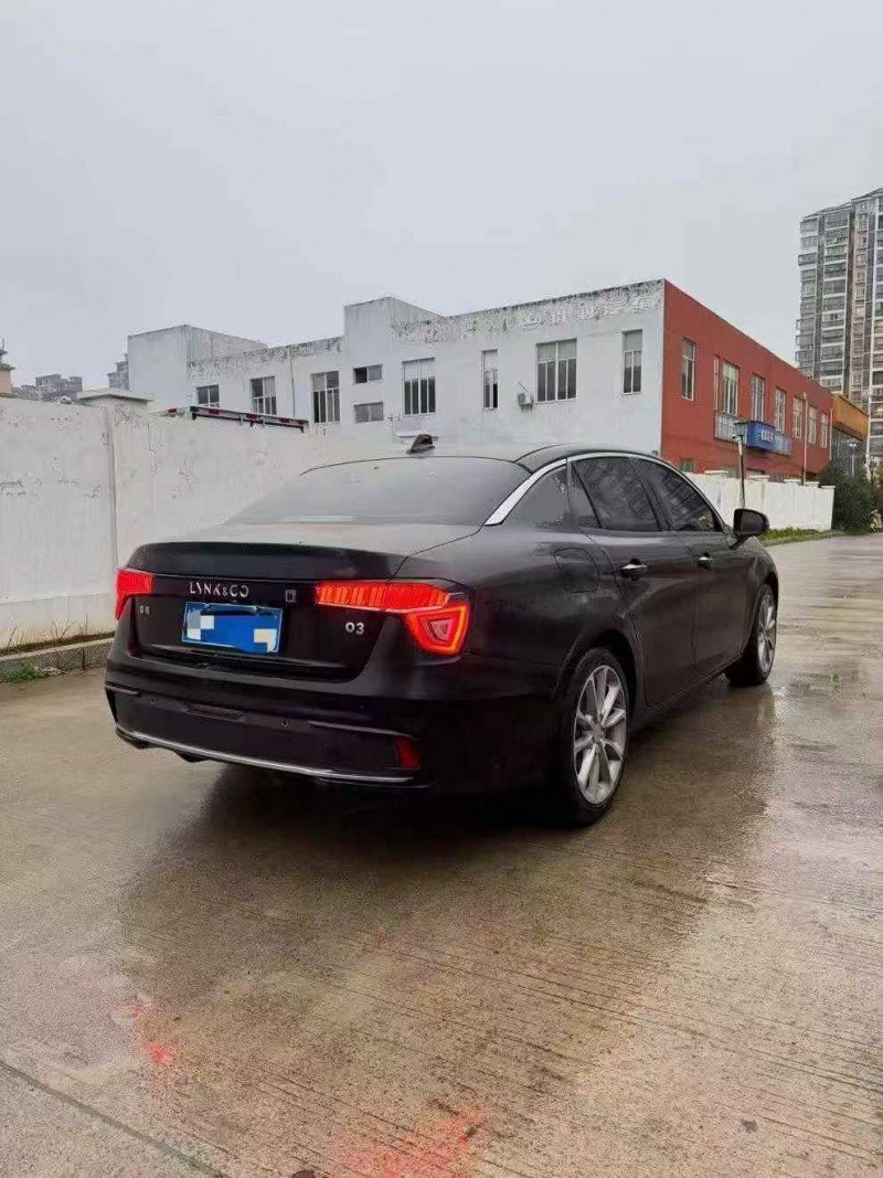 吉安19年领克037