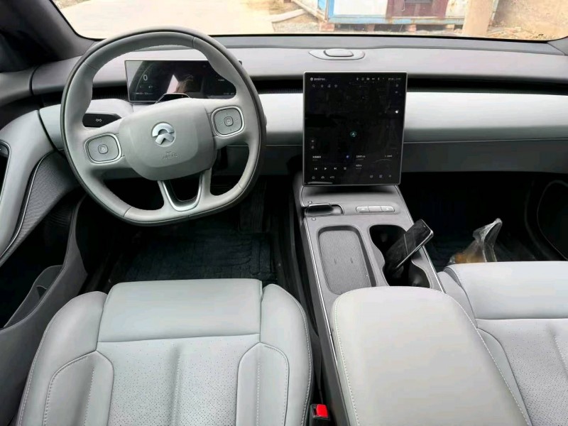 鹤壁25年蔚来ET58