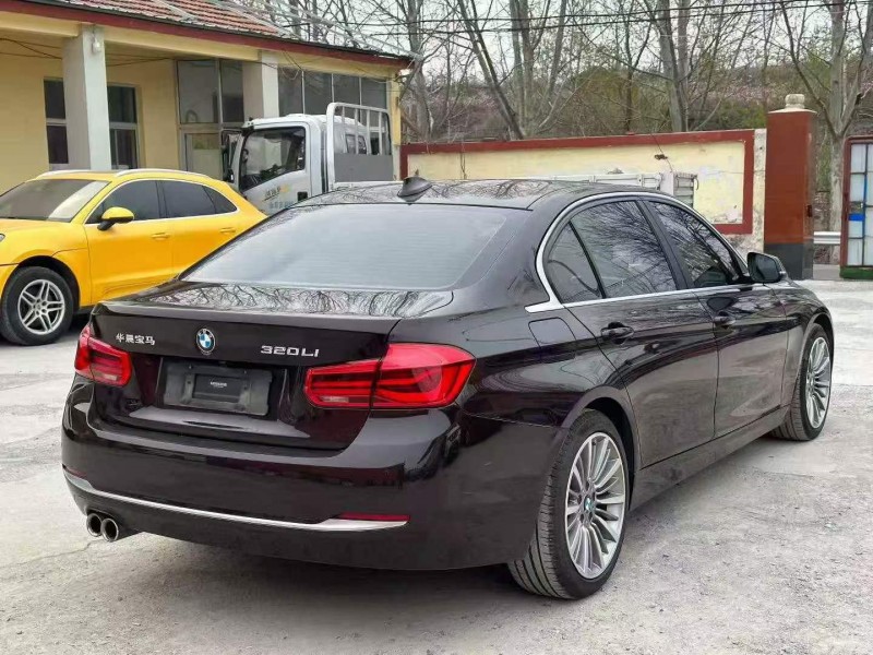 淄博19年宝马3系9
