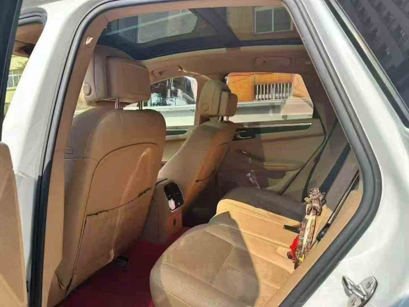 漳州17年保时捷Macan5