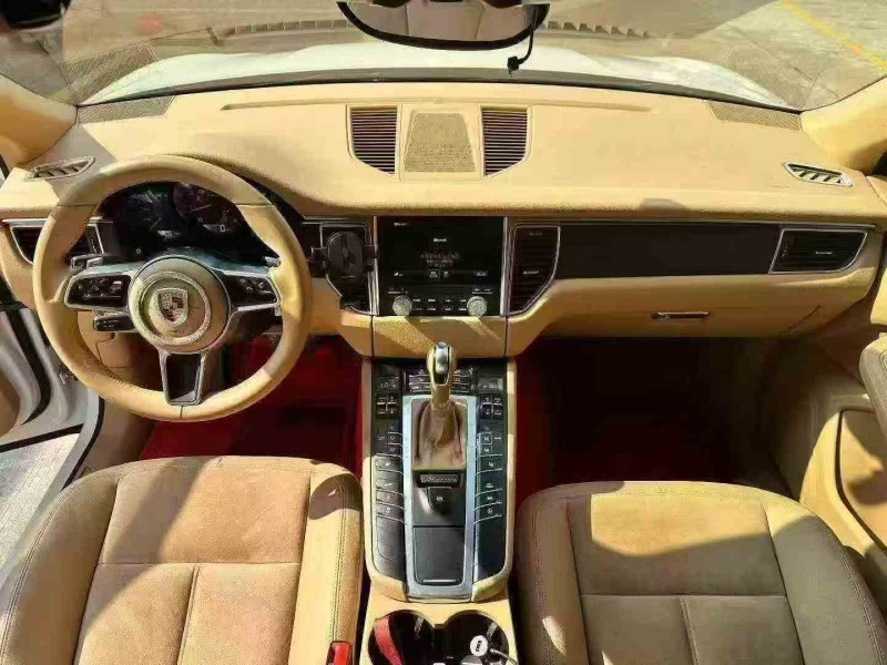 漳州17年保时捷Macan8