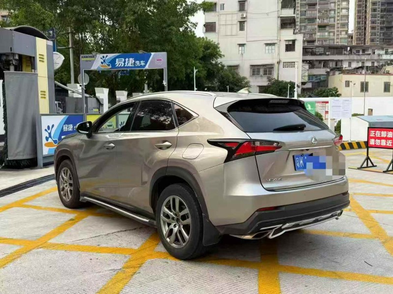 徐州17年雷克萨斯NX5