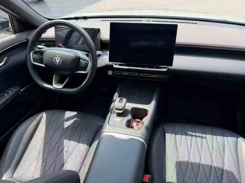 佛山25年长安汽车UNI7