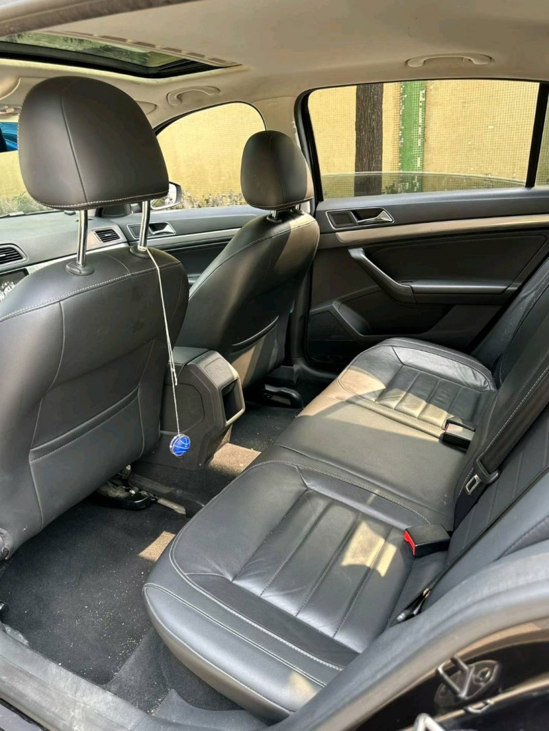 中山17年大众朗逸6