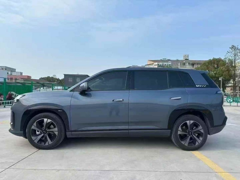 衢州25年传祺埃安V8