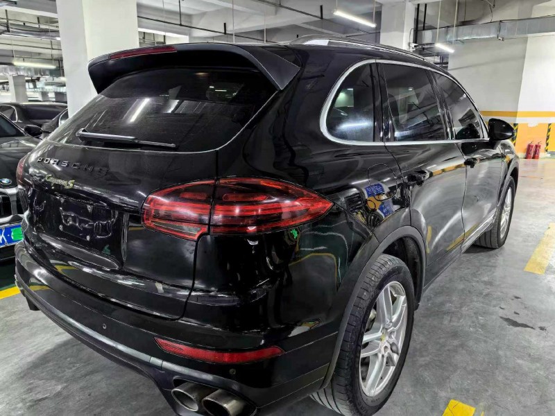 济宁16年保时捷卡宴4