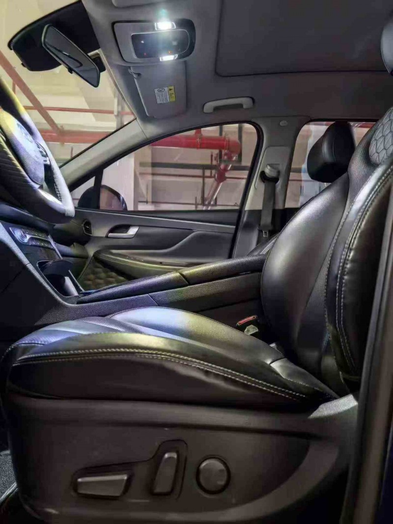 咸阳20年现代新胜达4