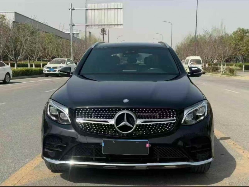 济宁17年奔驰GLC1