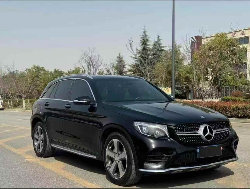 济宁17年奔驰GLC2