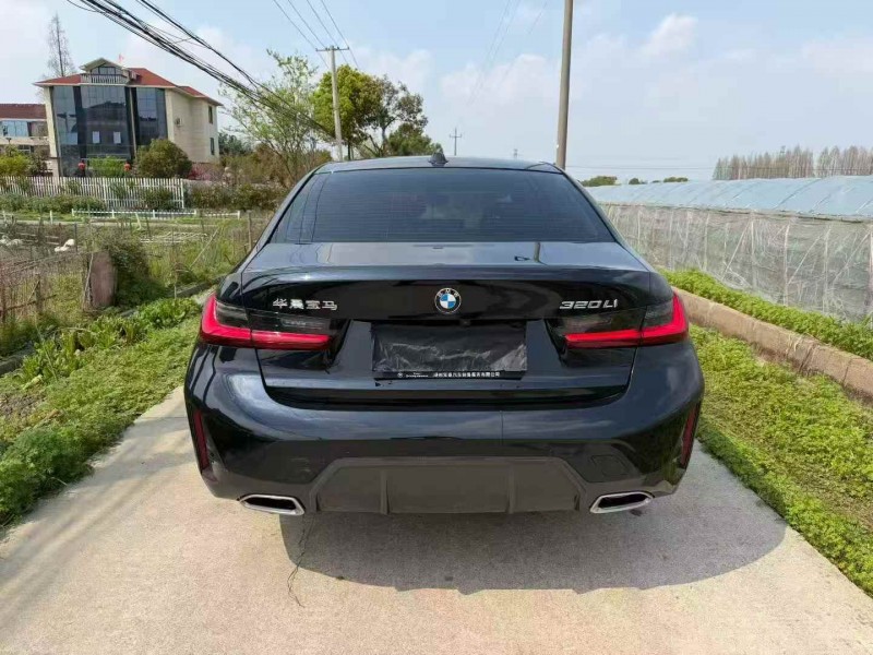 金華23年寶馬3系8