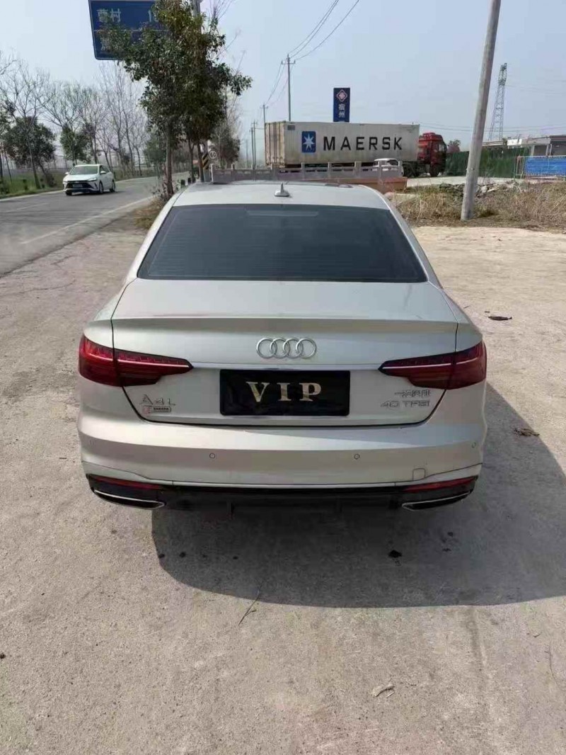 馬鞍山22年奧迪A4L8