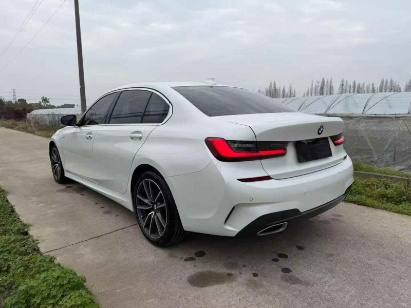 衢州21年宝马3系6