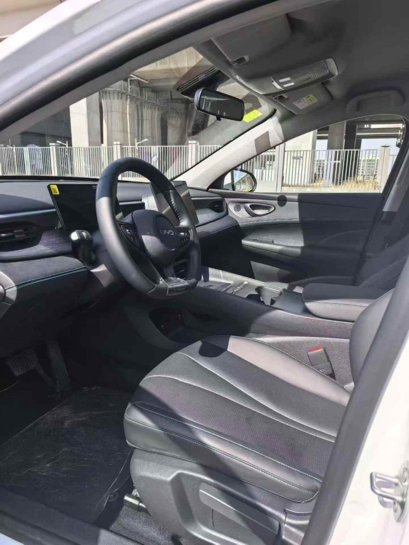 天津26年比亚迪海豹5