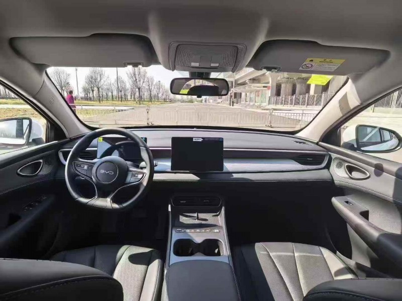 天津26年比亚迪海豹6