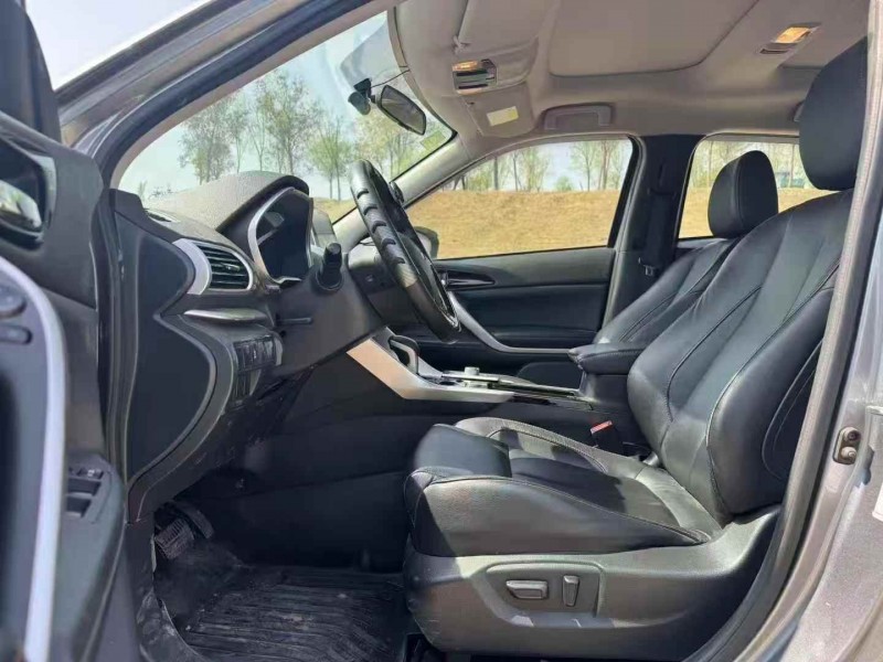 郑州20年三菱奕歌4