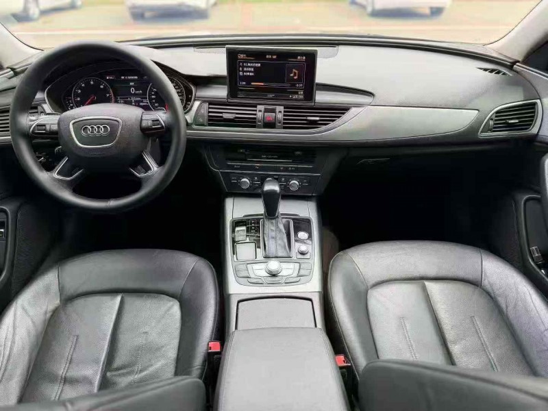 济宁17年奥迪A6L4