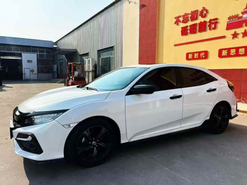 青岛22年本田思域2