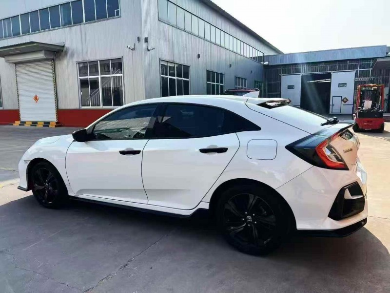 青岛22年本田思域8