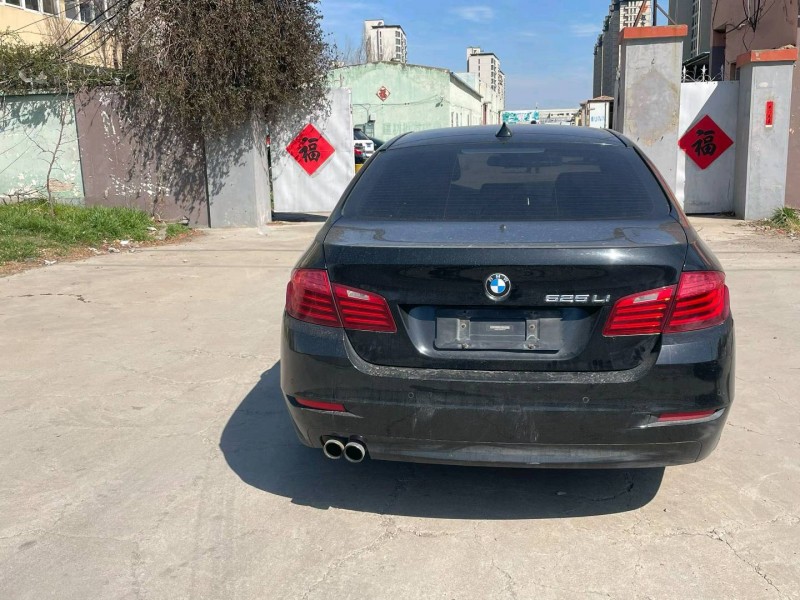 青岛14年宝马5系9