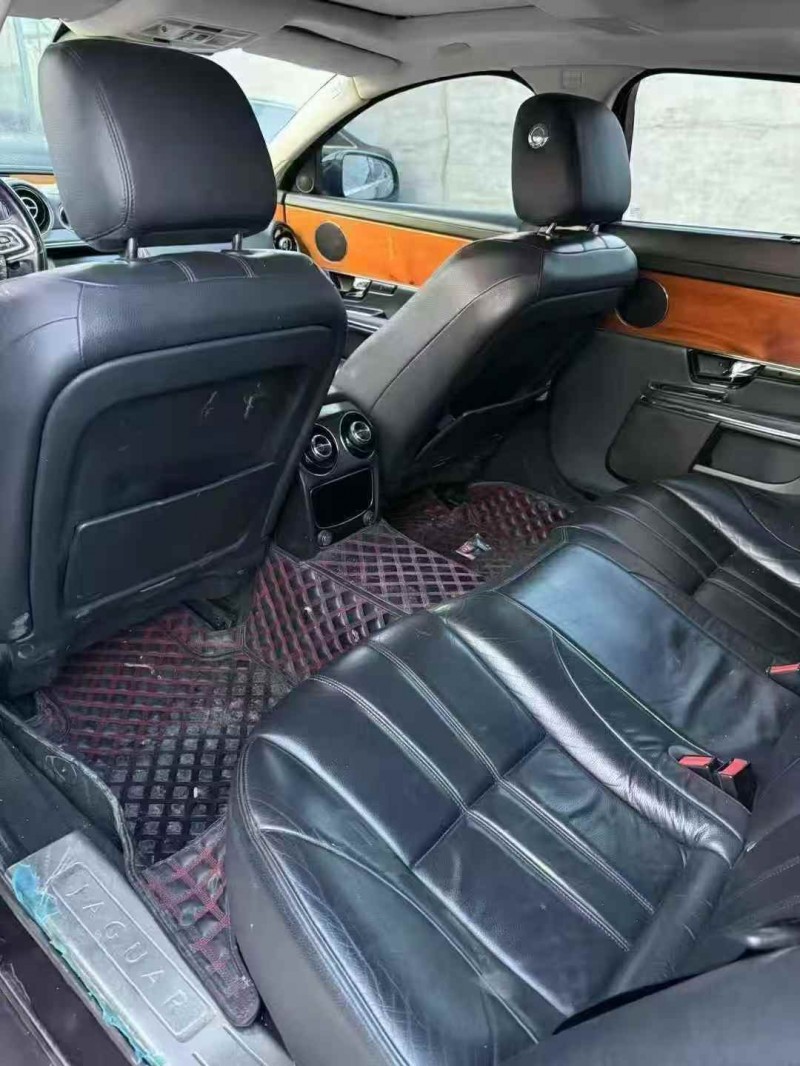 通遼13年捷豹XJL4