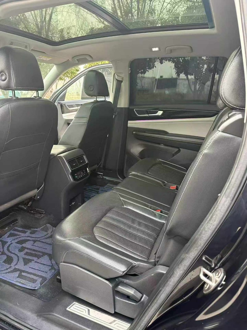 濟寧22年大眾途昂4