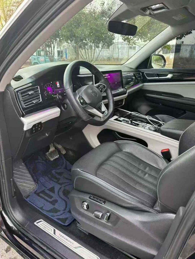 濟寧22年大眾途昂5