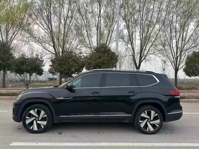 濟寧22年大眾途昂7