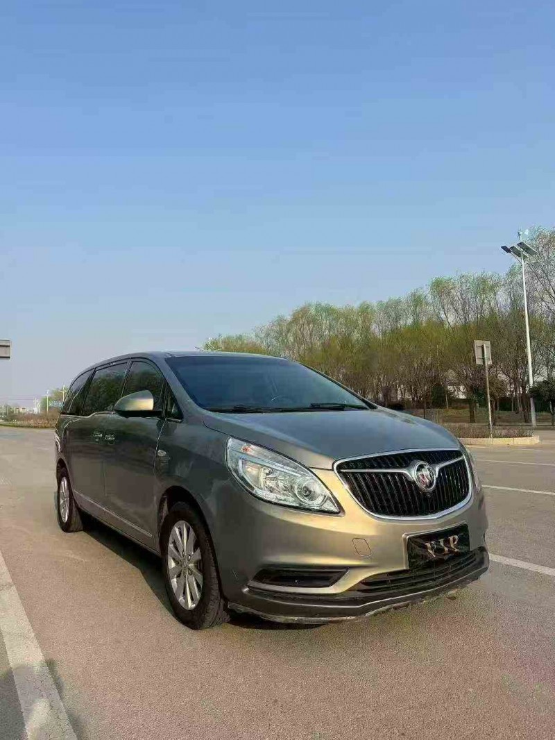 煙臺19年別克GL82