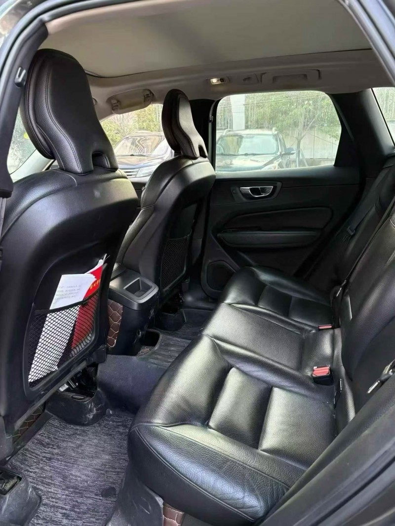 岳阳19年沃尔沃XC604